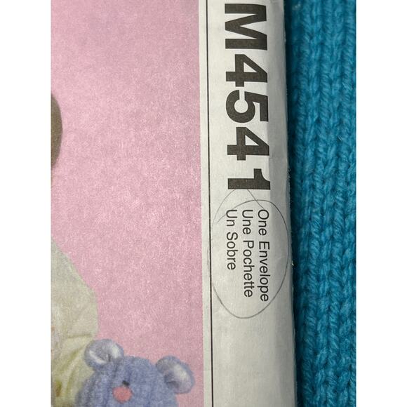 McCalls 4541 pattern plush puppy bear bunny kitten cuddle mat - Picture 2 of 6